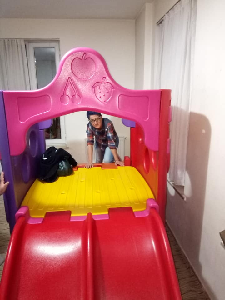 35082796_1997150240327267_141764453690507264_n